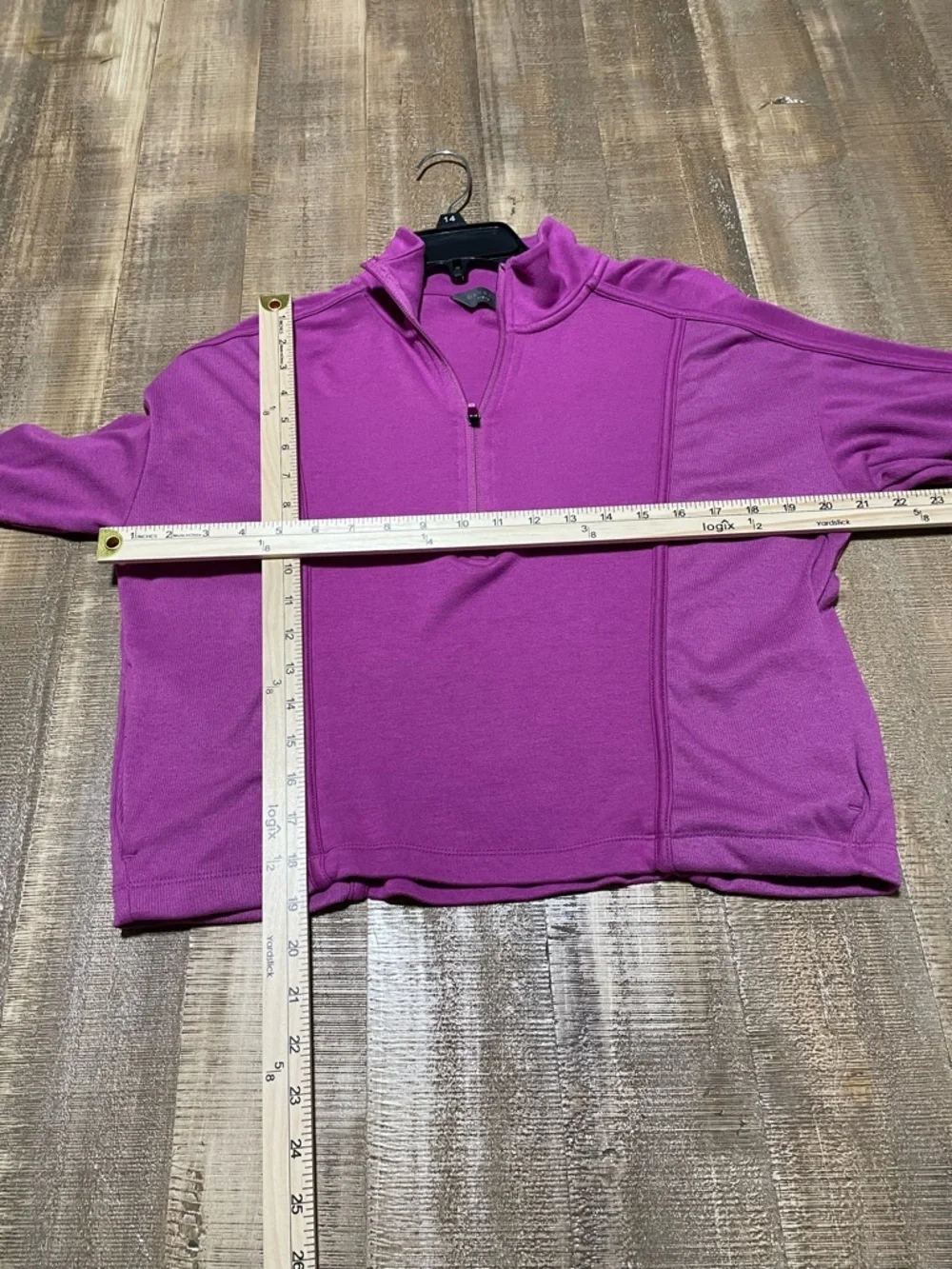 Danskin lightweight quarter